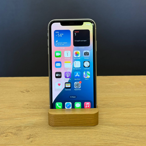 Вживаний смартфон Apple iPhone 11 64Gb White (Хороший стан)