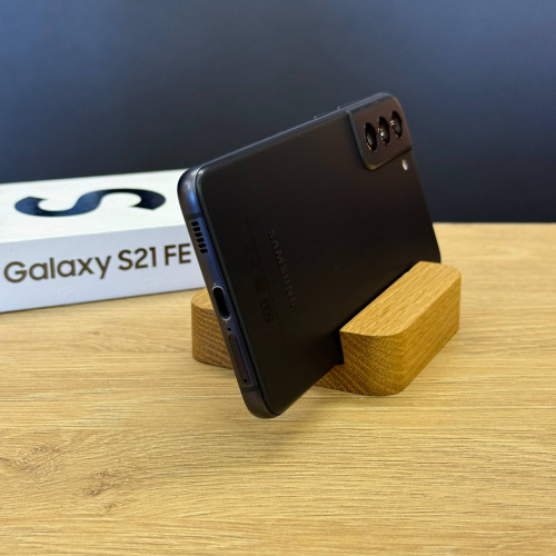 Вживаний смартфон Samsung Galaxy S21 FE 5G 128Gb Graphite (Хороший+ стан)