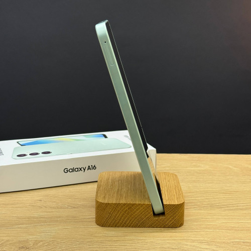 Вживаний смартфон Samsung Galaxy A16 8/256Gb Light Green (Хороший+ стан)