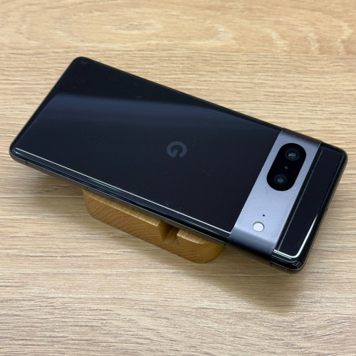 Вживаний смартфон Google Pixel 7 128Gb Obsidian Уцінка (Хороший стан)