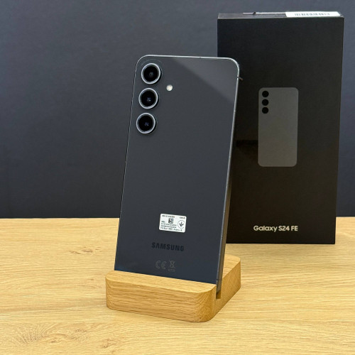 Вживаний смартфон Samsung Galaxy S24 FE 8/128Gb Graphite (Хороший+ стан)