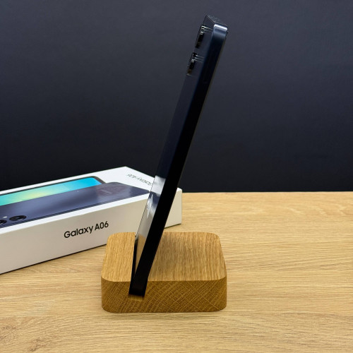 Вживаний смартфон Samsung Galaxy A06 4/128Gb Black (Ідеальний+ стан)