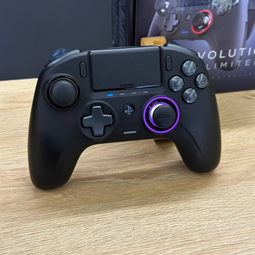 Вживаний геймпад Nacon Revolution Unlimited Pro Controller для PC / PS4 (Ідеальний+ стан)