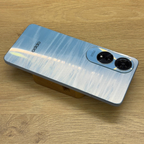 Вживаний смартфон OPPO A60 8/128 Ripple Blue (Хороший+ стан)