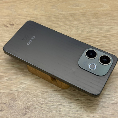 Вживаний смартфон OPPO A5 Pro 8/256 Mocha Brown (Задовільний+ стан)