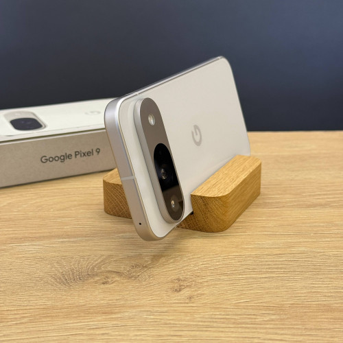Вживаний смартфон Google Pixel 9 12/128Gb Porcelain Global (Ідеальний+ стан)