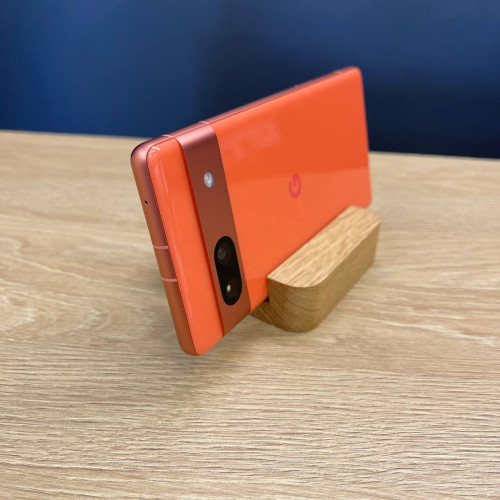 Вживаний смартфон Google Pixel 7a 128Gb Coral US (Хороший стан)