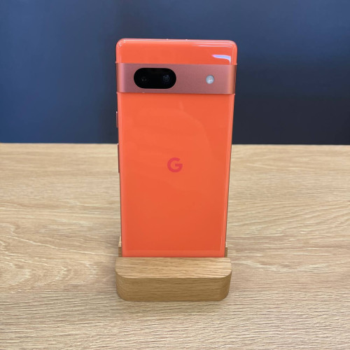 Вживаний смартфон Google Pixel 7a 128Gb Coral US (Хороший стан)