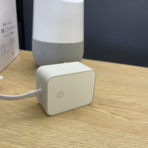 Вживана смарт-колонка Google Home Smart Assistant White/Slate EU (Ідеальний+ стан)