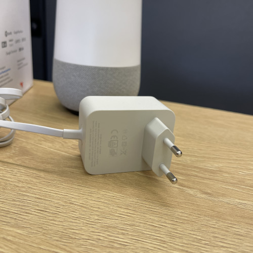 Вживана смарт-колонка Google Home Smart Assistant White/Slate EU (Ідеальний+ стан)