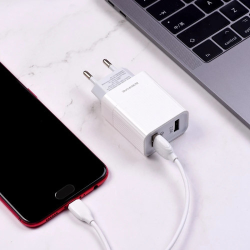 МЗП Borofone Speedway 18W QC3 2xUSB With Cable USB to microUSB White