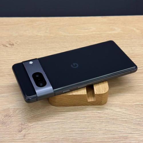 Вживаний смартфон Google Pixel 7 128Gb Obsidian GVU6C US (Задовільний стан)