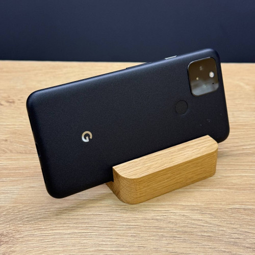Вживаний смартфон Google Pixel 5 8/128Gb Just Black (Задовільний стан)