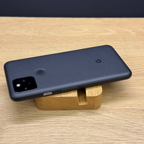 Вживаний смартфон Google Pixel 5 8/128Gb Just Black (Задовільний стан)