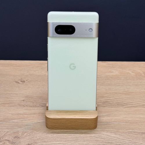 Вживаний смартфон Google Pixel 7 256Gb Lemongrass GVU6C US (Хороший стан)