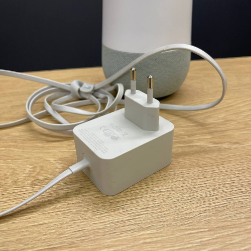 Вживана смарт-колонка Google Home Smart Assistant White/Slate EU (Ідеальний стан)