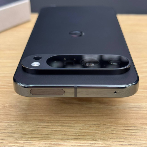 Вживаний смартфон Google Pixel 9 Pro XL 16/512Gb Obsidian Global (Ідеальний+ стан)