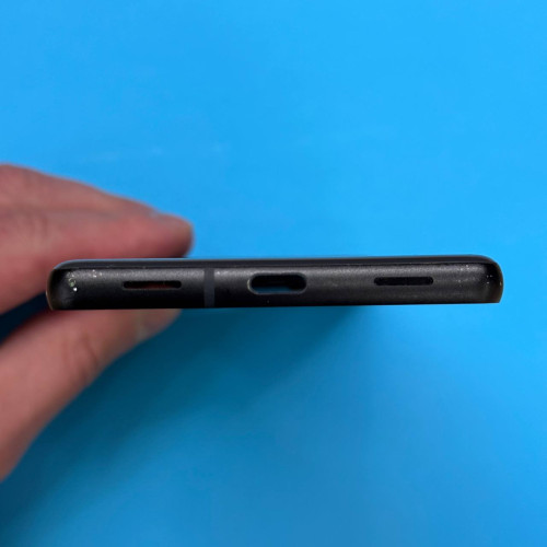 Корпус з мікрофоном +спалах +бокові кнопки + шлейф Google Pixel 6a Charcoal (C-сток)