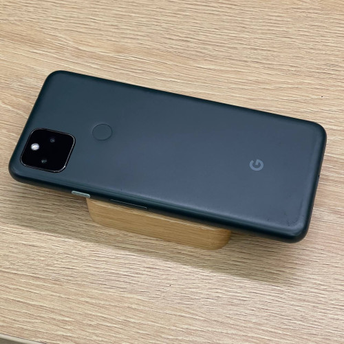 Вживаний смартфон Google Pixel 5a 5G 128Gb Mostly Black (Хороший стан)