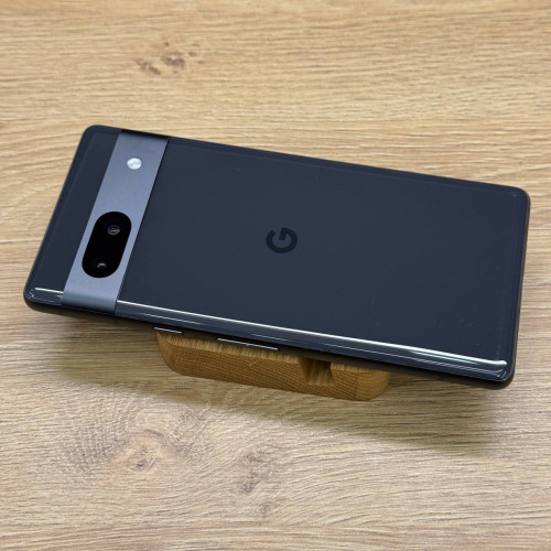 Вживаний смартфон Google Pixel 7a 128Gb Charcoal US (Хороший стан)