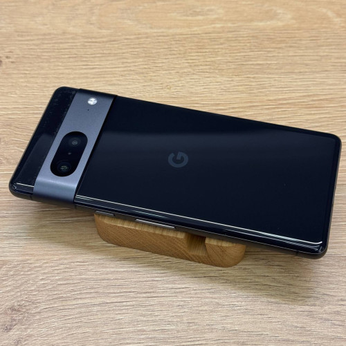 Вживаний смартфон Google Pixel 7 256Gb Obsidian GVU6C US (Хороший+ стан)