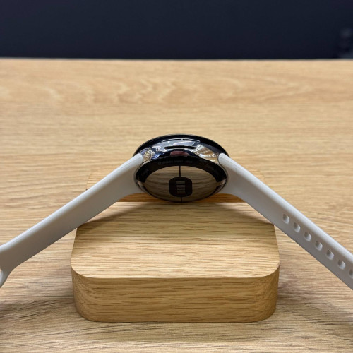 Вживаний смарт-годинник Google Pixel Watch WiFi Polished Silver Case/Chalk Active Band US (Ідеальний стан)