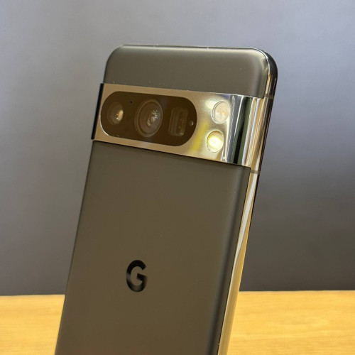 Вживаний смартфон Google Pixel 8 Pro 256Gb Obsidian G1MNW US (Хороший стан)