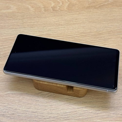 Вживаний смартфон Google Pixel 7 256Gb Snow GVU6C US (Хороший стан)