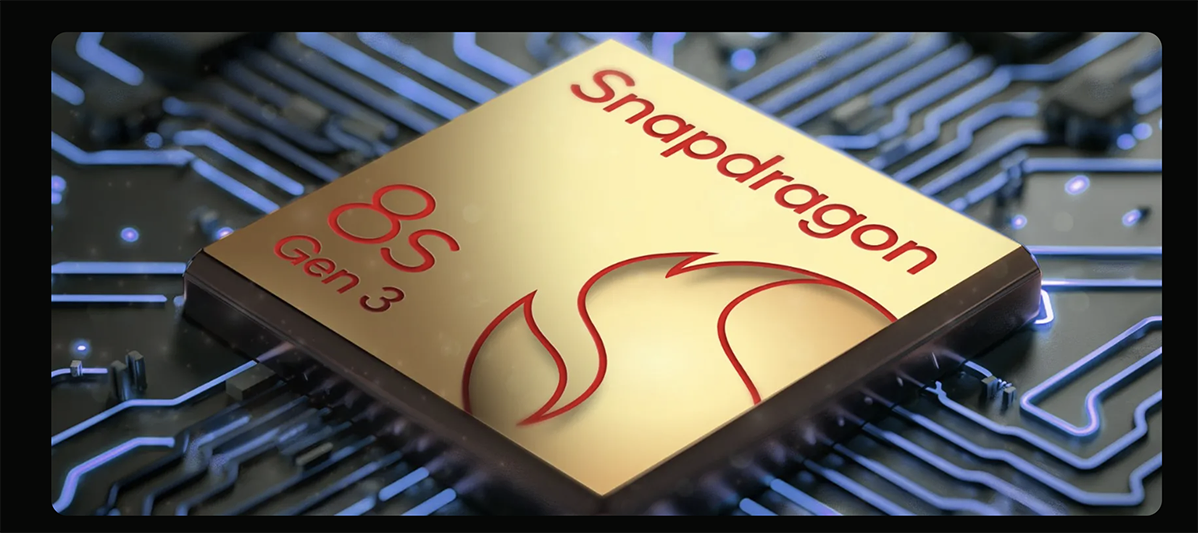 Фото 8 Moto Razr 50 ultra